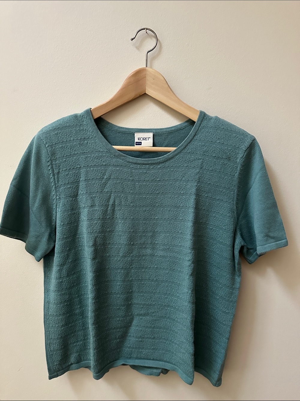 Vintage Koret Seafoam Short Sleeve Textured Tee cotton blend